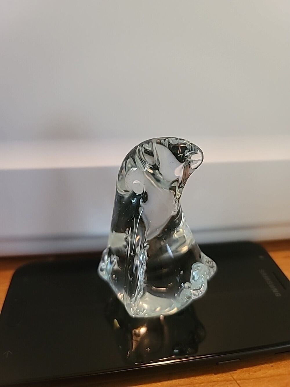 Crystal Glass Penguin Figurine Cute Little BELLY and Feet. Happy Collectible 3"